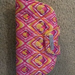 Wallet Disney Vera Bradley Bouncing Bouquet Snap n Kiss Wallet Pink Yellow New